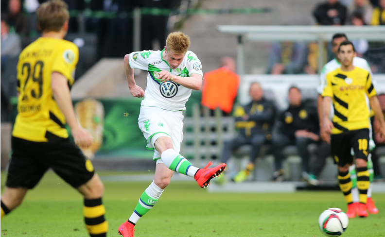 孙兴慜热刺生涯经典瞬间：斩英超金靴&普斯卡什奖、欧联圆梦（孙兴慜热刺高光回顾：英超金靴与普斯卡什奖加身，欧联圆梦）