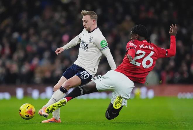 火箭2配角强化深度！霍乐迪攻守兼备最佳第六人，阿门展最佳模式（火箭替补双星夯实阵容深度：霍乐迪攻防俱佳冲击最佳第六人，阿门打出最佳状态）