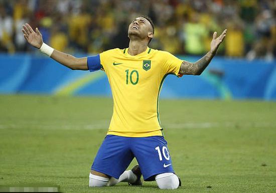 NBA杯半场：希罗&鲍威尔合砍24分，热火暂以57-56魔术（季中锦标赛半场：希罗携鲍威尔合得24分，热火57-56暂领先魔术）