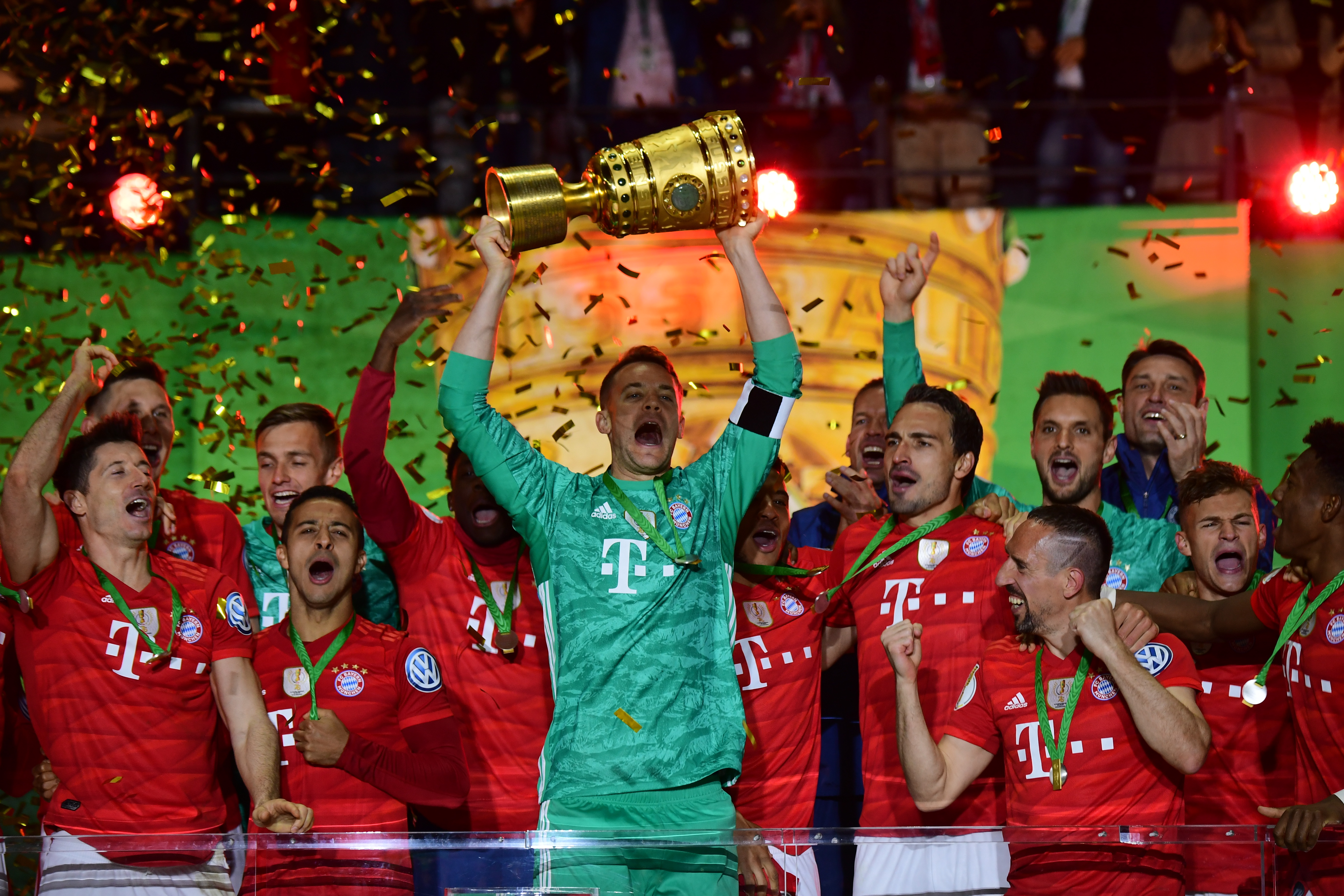 意大利11月名单：多纳鲁马领衔，里奇、斯卡马卡、早安哥回归（意大利公布11月征召：多纳鲁马坐镇，里奇、斯卡马卡、早安哥回归）