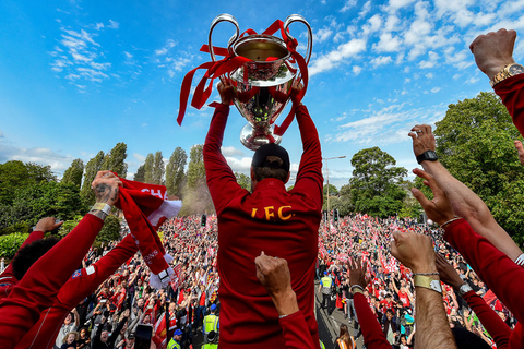 门德斯：不知道为啥有这么多关于亚马尔的噪音，我们都年轻过（门德斯谈亚马尔：不解外界喧嚣，谁不曾年轻？）