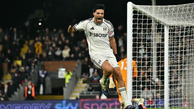 都体：美国投资者收购了卡利亚里部分股份，双方已经正式签约（都体：美国投资人入股卡利亚里，双方已完成正式签约）