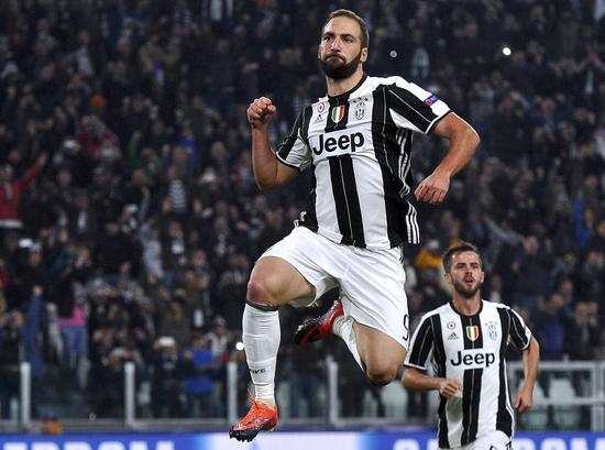 齐沃：老队员很好地接纳了年轻人；我们清楚弗拉泰西的重要性（齐沃：老将积极拥抱新人；我们深知弗拉泰西的关键作用）