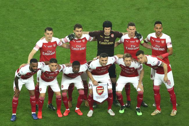 惊天倒钩！官方：蒙铁尔倒钩世界波当选2025普斯卡什奖（年度最佳进球！蒙铁尔倒钩世界波荣膺2025普斯卡什奖）