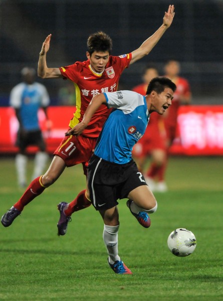 意媒：迪巴拉周二接受伤势检查，铁定无缘罗马本周两场比赛（意媒：迪巴拉周二评估伤势，本周罗马两战无缘出场）