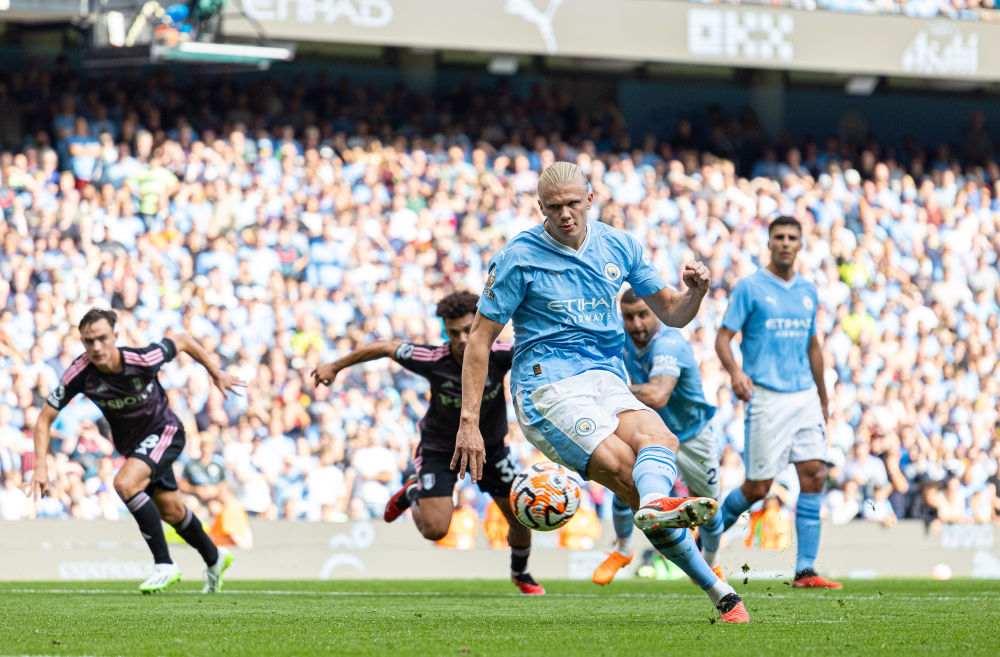 皇马1-2遭曼城逆转，罗德里戈破荒，哈兰德点射（曼城2-1逆转皇马：罗德里戈打破进球荒，哈兰德点射建功）