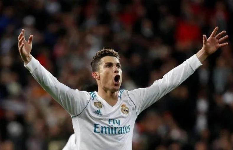 张继科0：3水谷隼，只差2分被横扫，央视果断掐断信号源！（张继科0-3负水谷隼，差2分仍遭横扫，央视紧急中断信号）